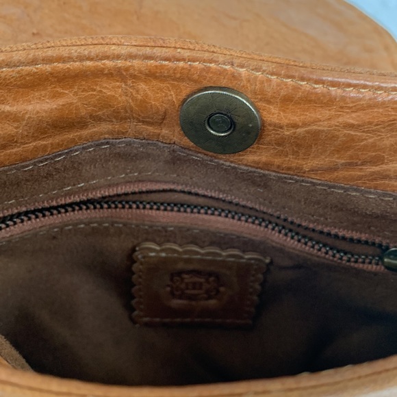 BALI ELF Leather Fringe Crossbody Bag - Picture 7 of 13